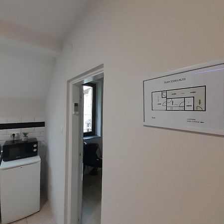 Cool & Cozy Center Daire Subotica Dış mekan fotoğraf